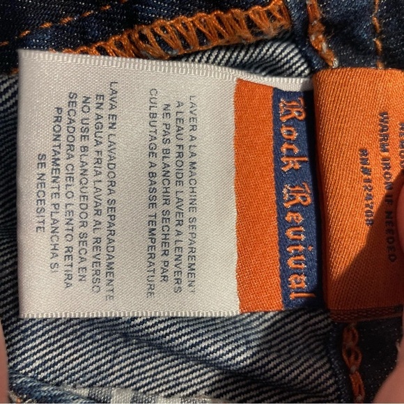 ROCK REVIVAL  Sz 30 Kathy Embellished Rhinestone Slim Leg Skinny Mid-Rise Jeans - Picture 3 of 16